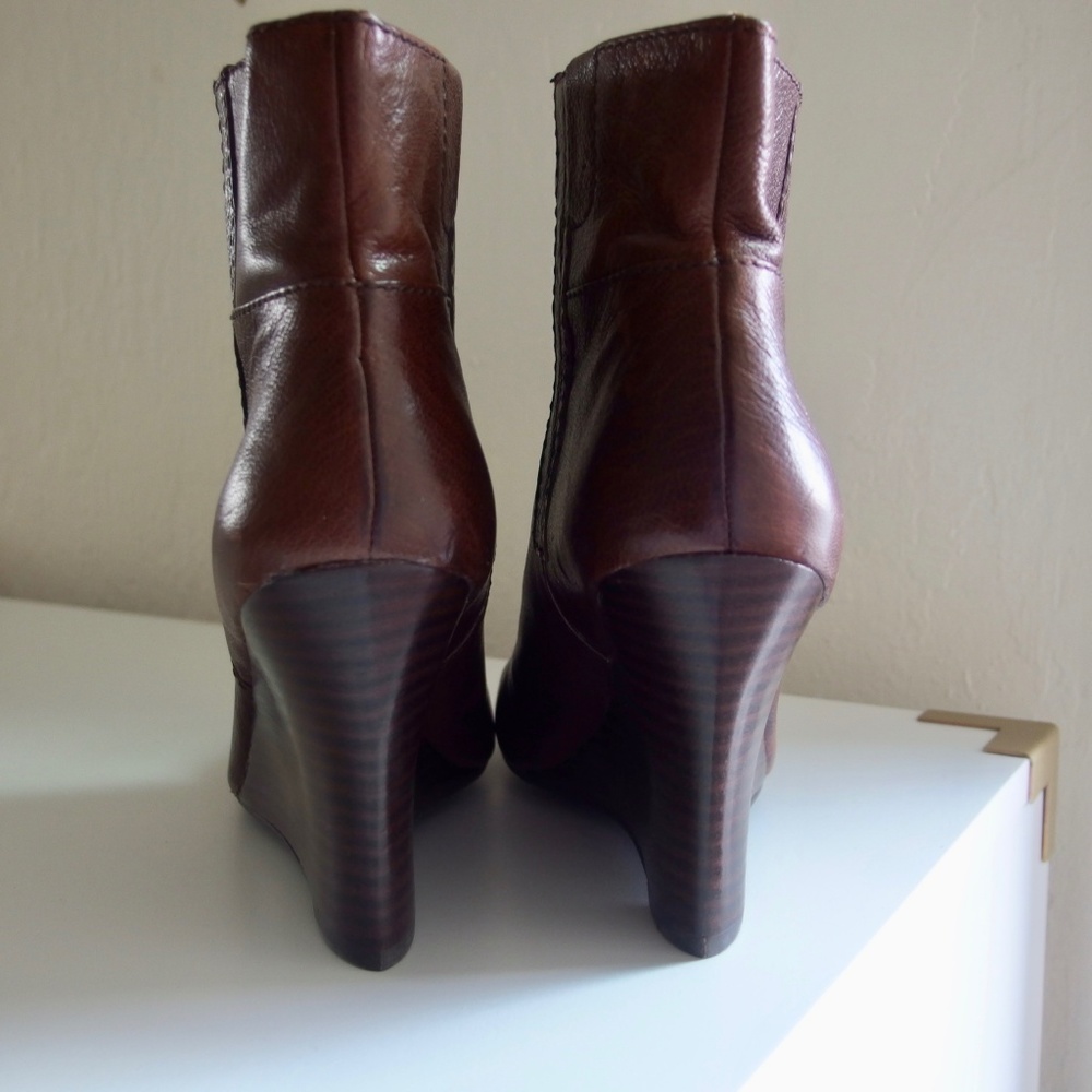 Nine West Brown Leather Booties - Picture 4 of 8